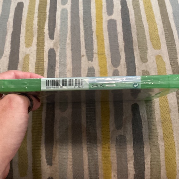 Xbox one battlefield V game. - Picture 3 of 4